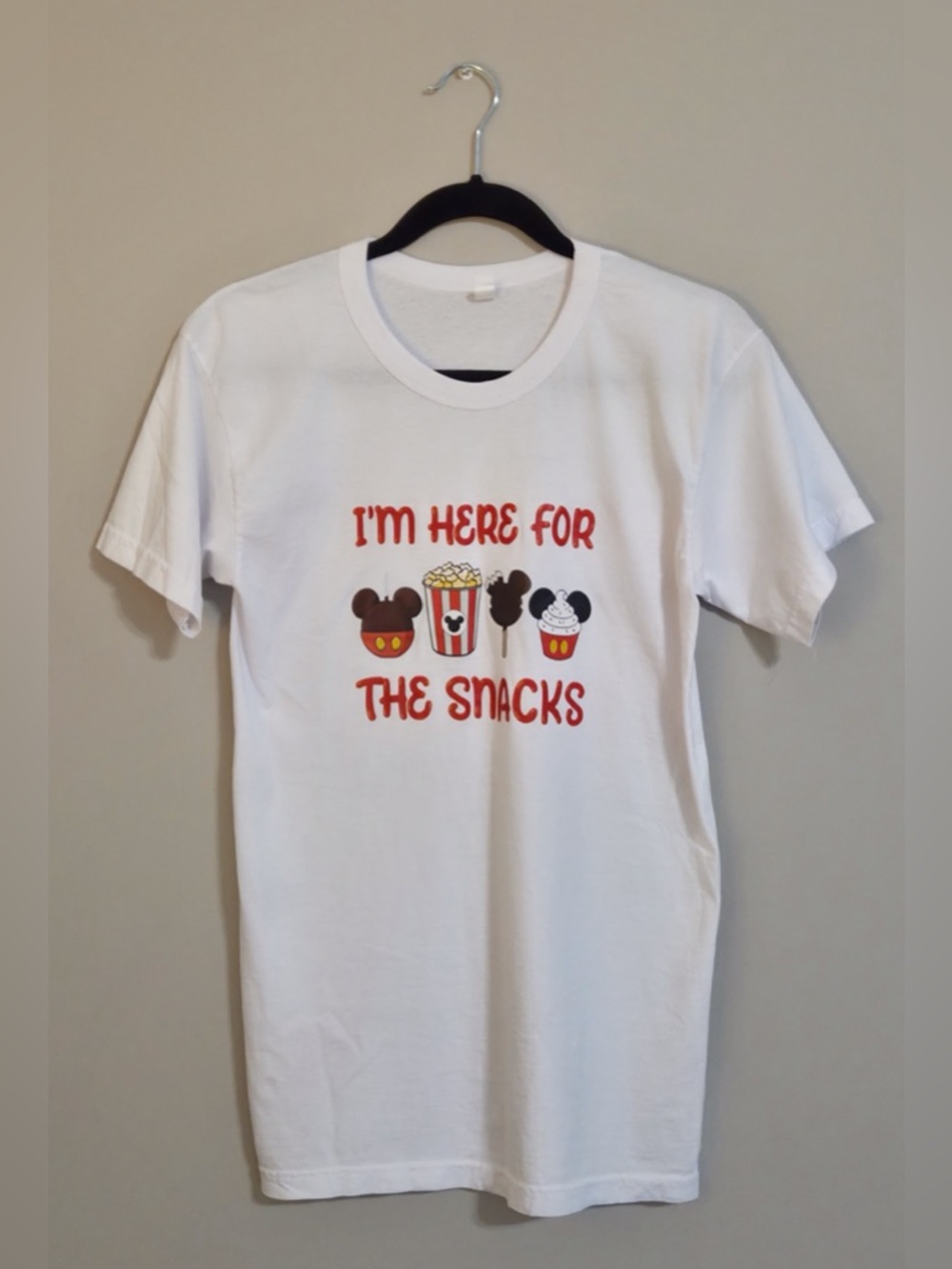 Women’s Size Medium Disney T-Shirt White